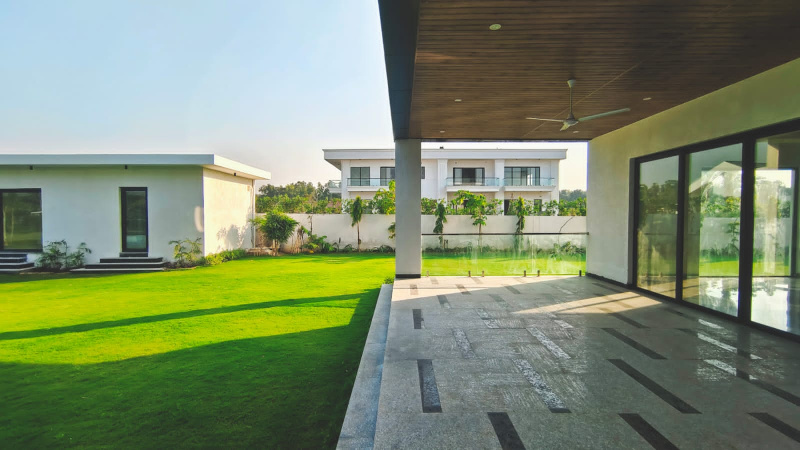  4840 Acre Agricultural/Farm Land for Sale in Dera Mandi, Hauz Khas Village, Delhi