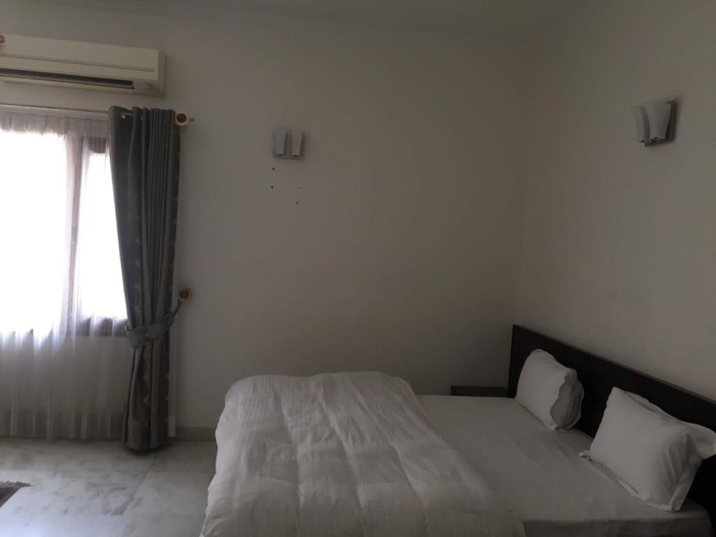  4 Ares Agricultural/Farm Land for Sale in Chattarpur, Delhi