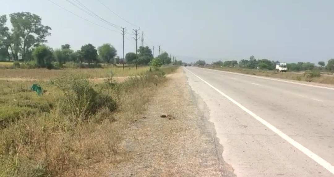 Commercial Land 10500 Sq.ft. for Sale in