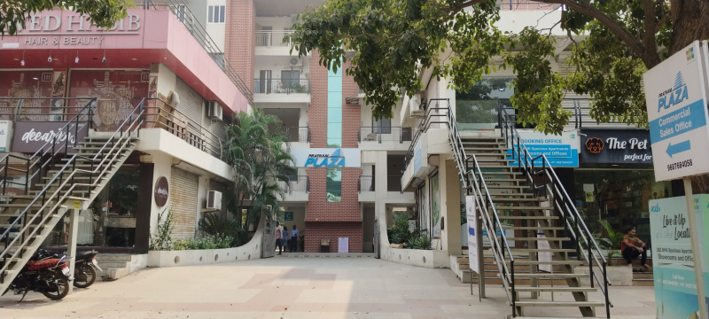  Commercial Shop 498 Sq.ft. for Rent in Akota, Vadodara