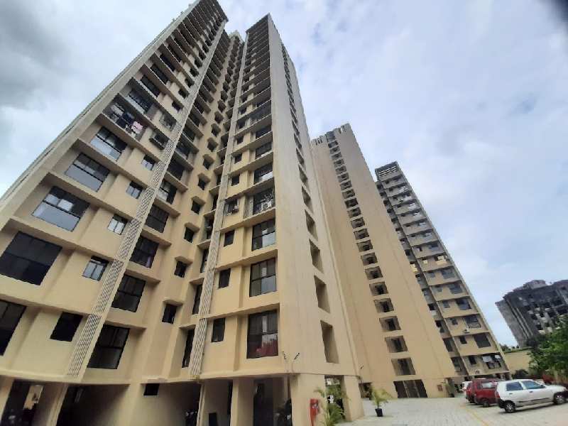 1 BHK Apartment 415 Sq.ft. for Sale in Ghodbunder Road, Thane