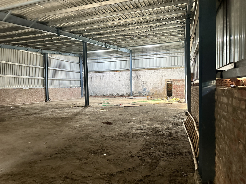  Warehouse 4300 Sq.ft. for Rent in Greater Noida West