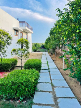 4 BHK Farm House for Sale in Yamuna Expressway, Greater Noida