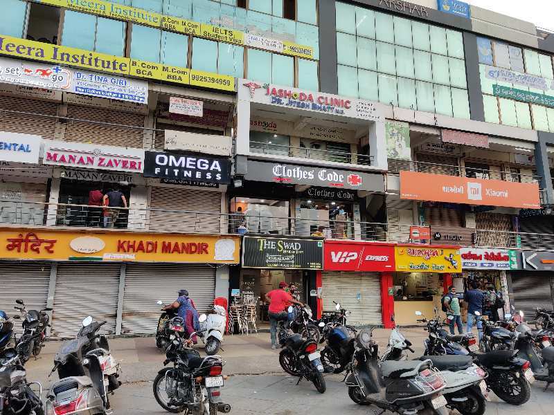  Commercial Shop 310 Sq.ft. for Rent in Shivranjani, Ahmedabad