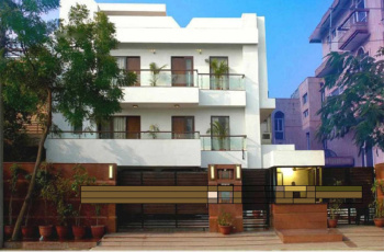  Guest House for Sale in Sector 14 Noida