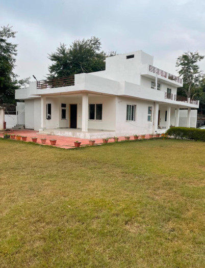 4 BHK Farm House 45000 Sq.ft. for Sale in Western Green, Delhi