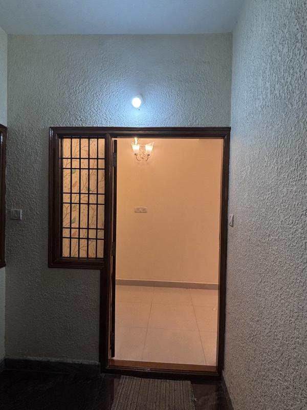 2 BHK Apartment 1100 Sq.ft. for Rent in HRBR Layout, Kalyan Nagar, Bangalore