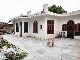2 BHK House for Rent in Sigma 2, Greater Noida