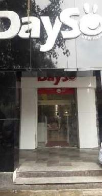 Commercial Shop for Rent in Hazratganj, Lucknow