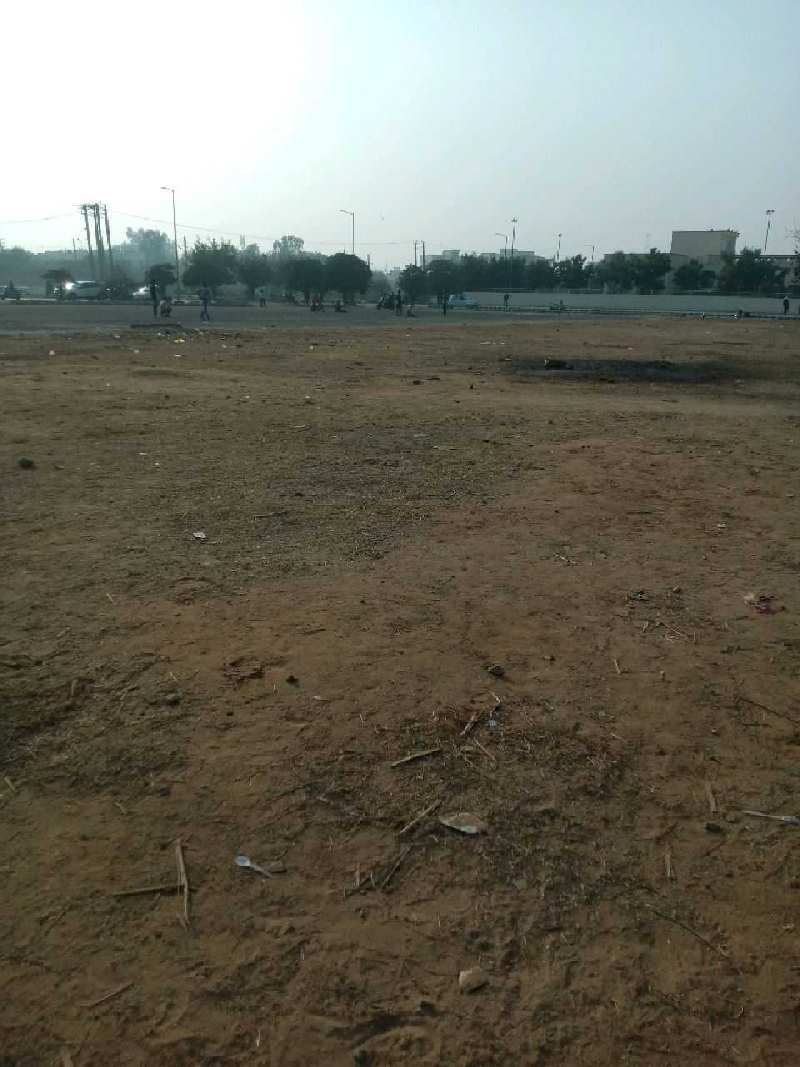 Commercial Land 90 Sq. Yards for Sale in Shastri Nagar, Rohtak