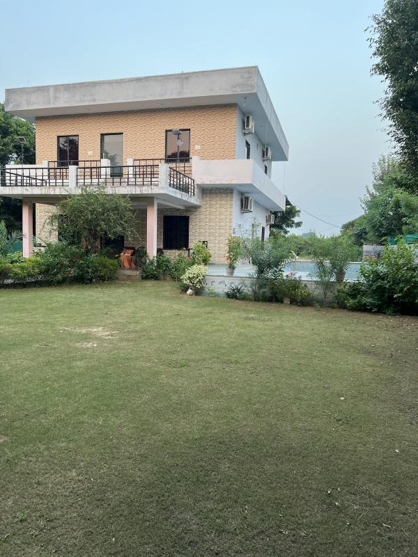 3 BHK Farm House 2400 Sq. Yards for Sale in Manesar, Gurgaon