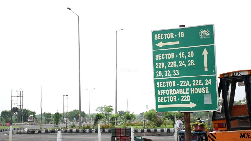  Residential Plot 162 Sq. Meter for Sale in Yamuna Expressway, Greater Noida