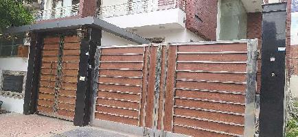 5 BHK House for Rent in DLF Phase III, Gurgaon