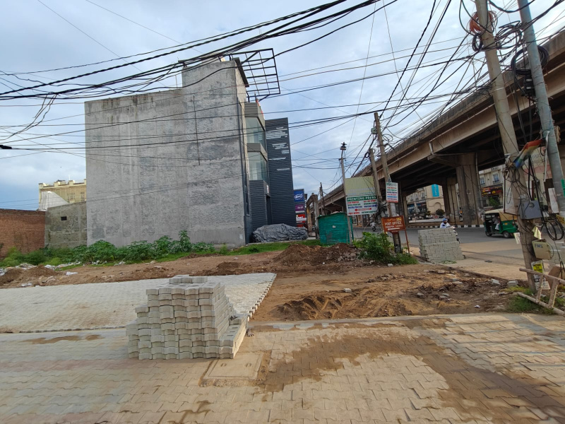  Commercial Land 515 Sq. Yards for Sale in Utrathiya, Zirakpur