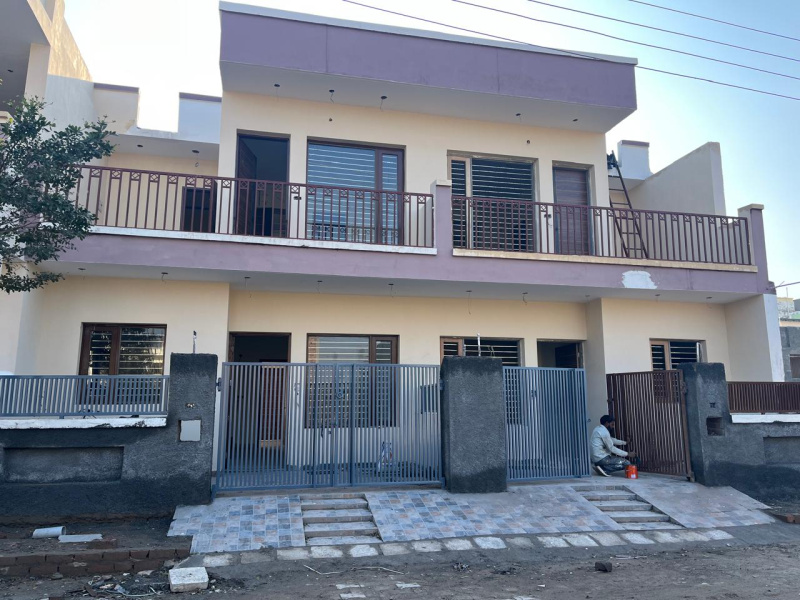3 BHK Villa 111 Sq. Yards for Sale in Gazipur Road, Zirakpur