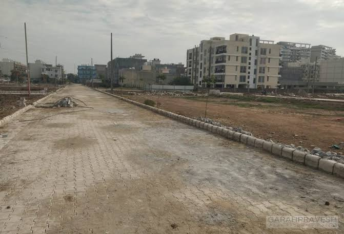  Residential Plot 116 Sq. Yards for Sale in Gazipur Road, Zirakpur