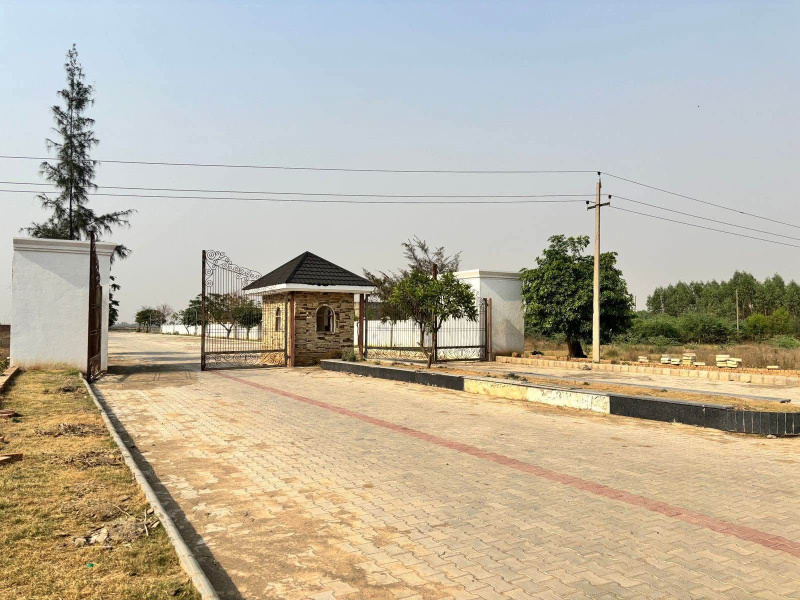  Residential Plot 999 Sq.ft. for Sale in Ambala Highway, Zirakpur