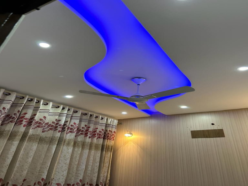 3 BHK 175 Sq. Yards Apartment for Sale in VIP Road, Zirakpur