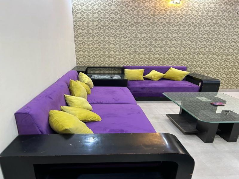 3 BHK 175 Sq. Yards Apartment for Sale in VIP Road, Zirakpur