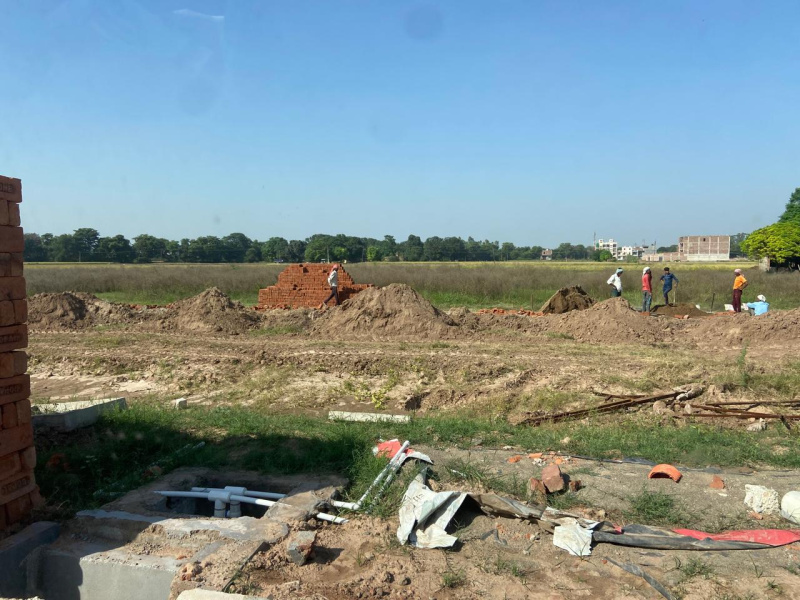  150 Sq.ft. Residential Plot for Sale in Nagla Road, Zirakpur