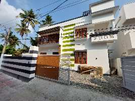 6 BHK House for Sale in Chacka, Thiruvananthapuram