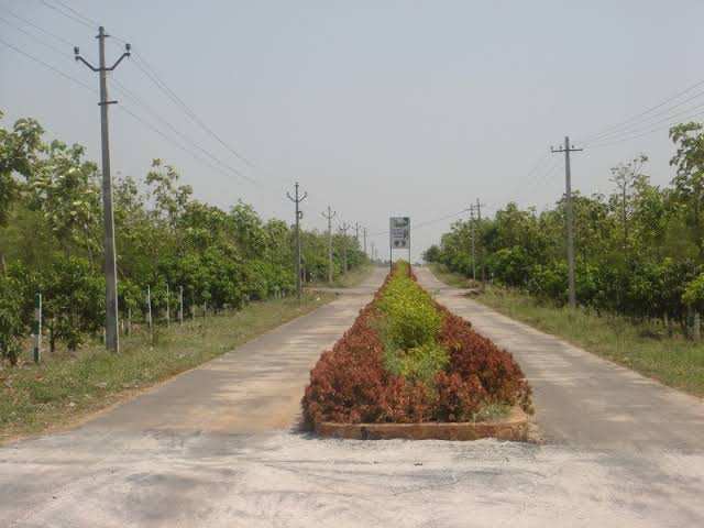  600 Sq. Yards Residential Plot for Sale in Ibrahimpatnam, Hyderabad