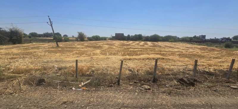  60000 Sq.ft. Agricultural/Farm Land for Sale in Hatod, Indore