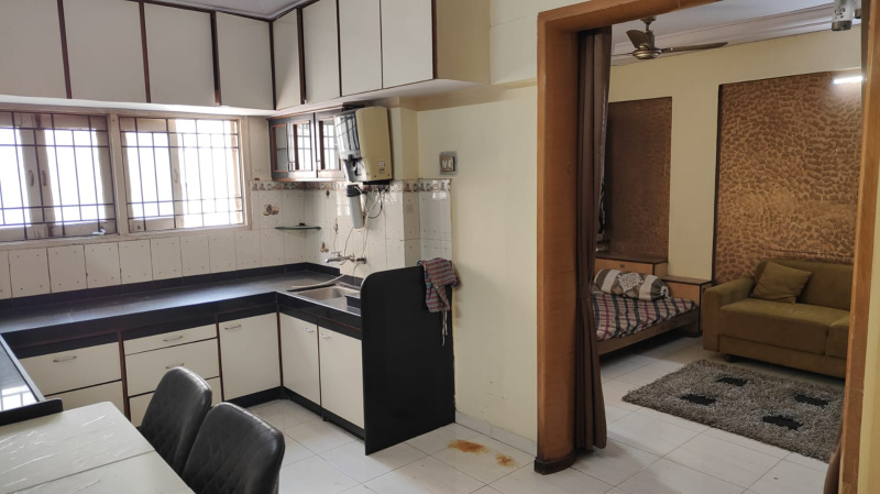 2 BHK Apartment 1200 Sq.ft. for Sale in City Light, Surat