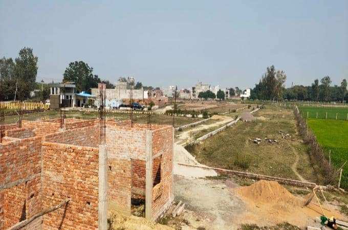  1000 Sq.ft. Residential Plot for Sale in Bijnor Road, Kanpur Road, Lucknow