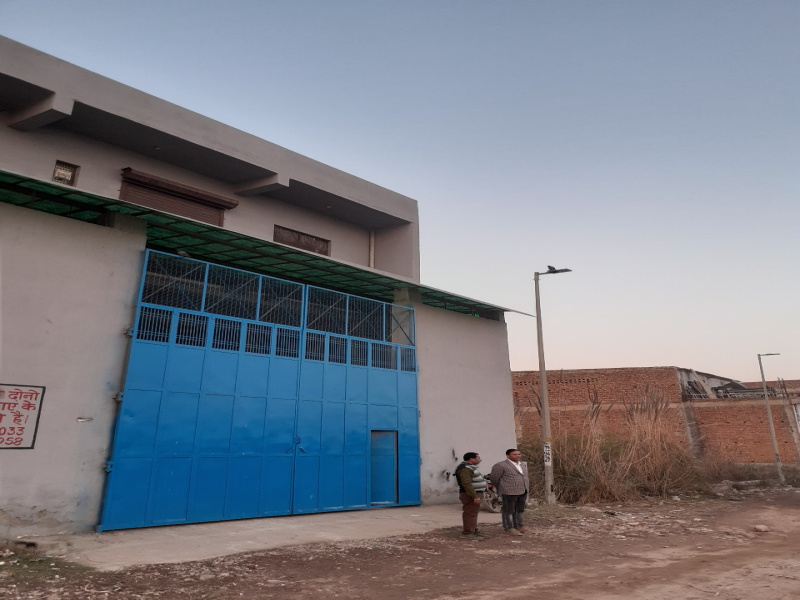  Factory 7000 Sq. Yards for Rent in Mundka Village, Delhi