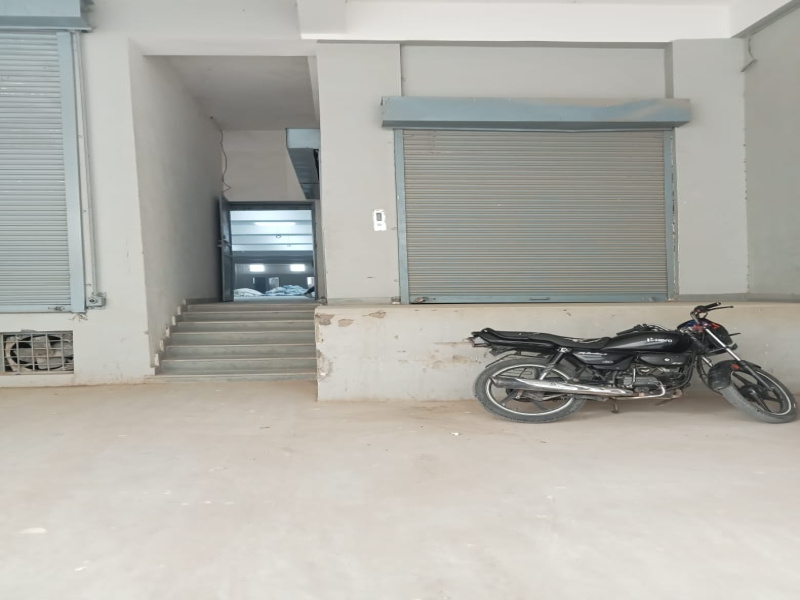  1800 Sq.ft. Factory for Rent in Palam Vihar, Gurgaon