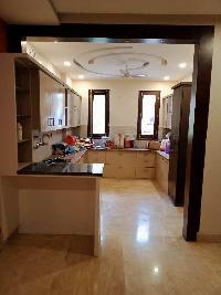 3 BHK Builder Floor for Rent in Sector 11 Rohini, Delhi