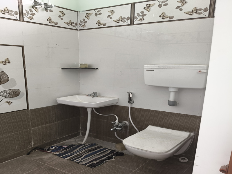  1000 Sq.ft. Commercial Shop for Rent in Gugai, Salem