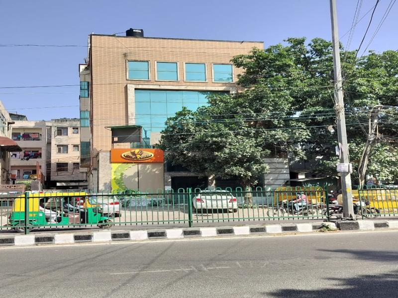  Guest House 15000 Sq.ft. for Sale in Block E, Greater Kailash II, Delhi