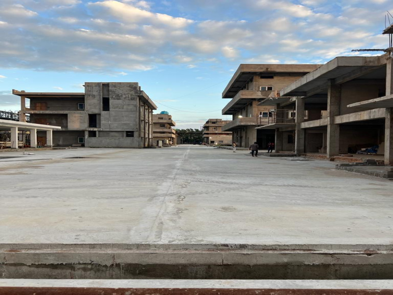  Commercial Land 800 Sq. Yards for Sale in Chanda Nagar, Hyderabad