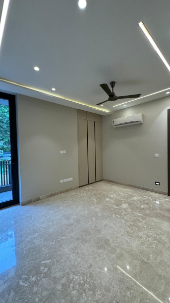 4 BHK Builder Floor 2700 Sq.ft. for Rent in Sushant Lok Phase I, Gurgaon