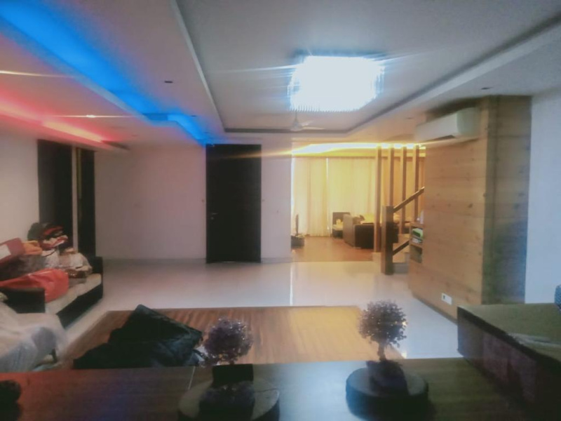 5 BHK House 316 Sq. Yards for Sale in Sector 25 Gurgaon