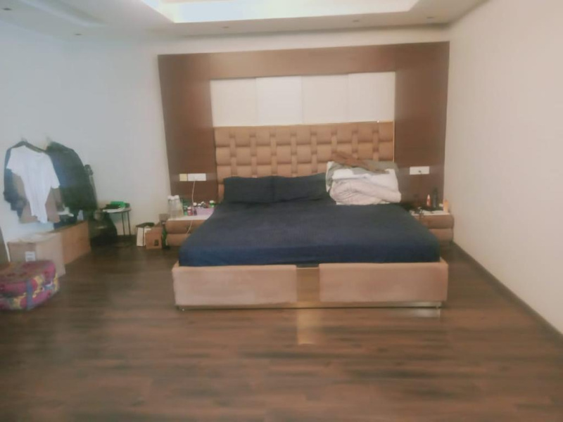 5 BHK House 316 Sq. Yards for Sale in Sector 25 Gurgaon