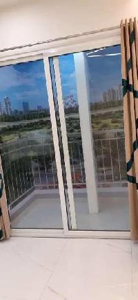1 BHK Flat for Sale in Yamuna Expressway, Greater Noida
