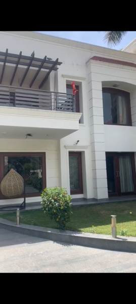 5 BHK Farm House 10000 Sq.ft. for Sale in Sector A Vasant Kunj, Delhi