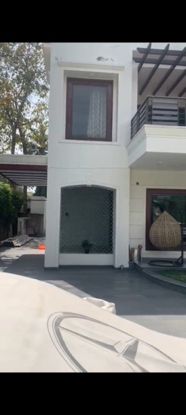 5 BHK Farm House 10000 Sq.ft. for Sale in Sector A Vasant Kunj, Delhi