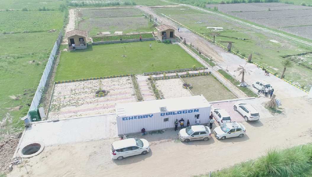 Residential Plot 100 Sq. Yards for Sale in Yamuna Expressway, Aligarh