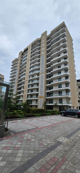 3.5 BHK Apartment 1700 Sq.ft. for Sale in VIP Road, Zirakpur