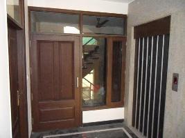 3 BHK Flat for Rent in Green Park Extention, Delhi