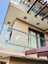 4 BHK Flat for Sale in Block A Kailash Colony, Delhi