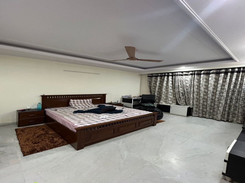 5 BHK Builder Floor 4000 Sq.ft. for Rent in Ardee City, Gurgaon