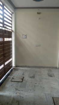 1 BHK Builder Floor for Rent in Bamba Road, Kanpur
