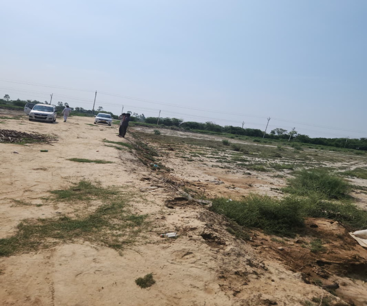  200 Sq. Yards Residential Plot for Sale in Goverdhan Road, Goverdhan Road, Mathura