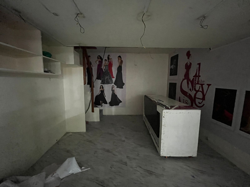  520 Sq.ft. Commercial Shop for Rent in Shivaji Nagar, Pune