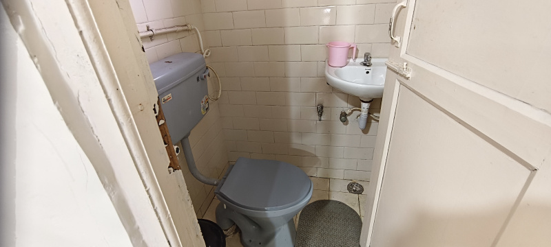  33 Sq. Meter Commercial Shop for Sale in Fatorda, Margao, Goa